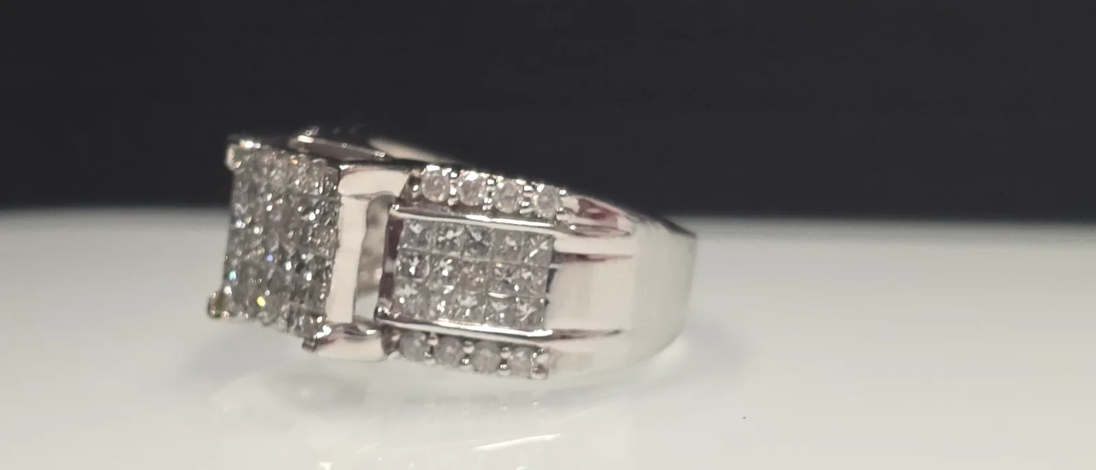 Diamond Cluster Ladies 14k Gold Ring, Sz 8, photo 4
