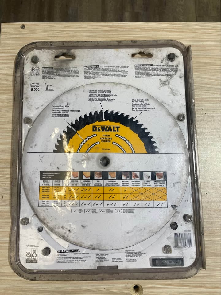DEWALT 10" 2PC SAW BLADES, photo 2