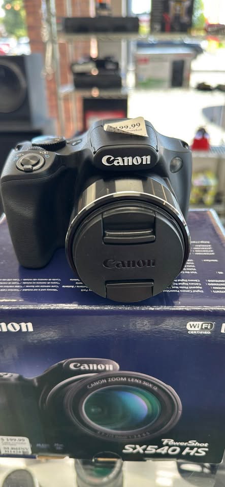 Canon PowerShot SX540 HS digital camera, photo 2