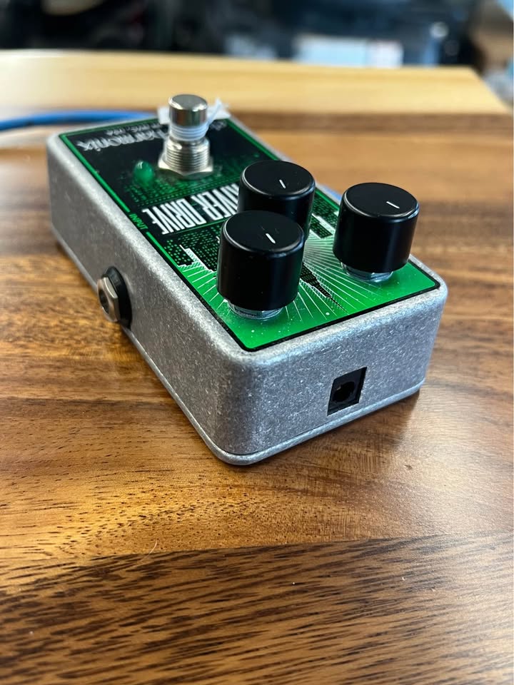 Electro-Harmonex east river drive analog overdrive effects pedal, photo 2