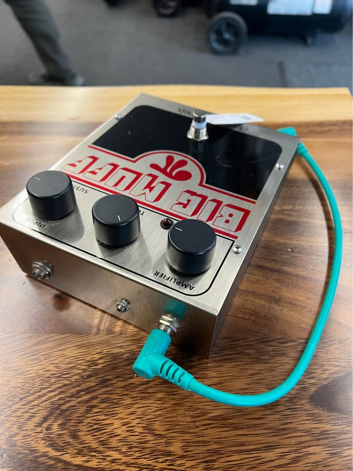 Electro-Harmonix big muff pi fuzz pedal, photo 2