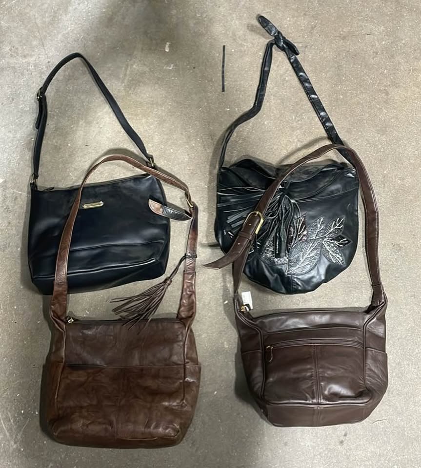 $20 assorted purses, photo 6