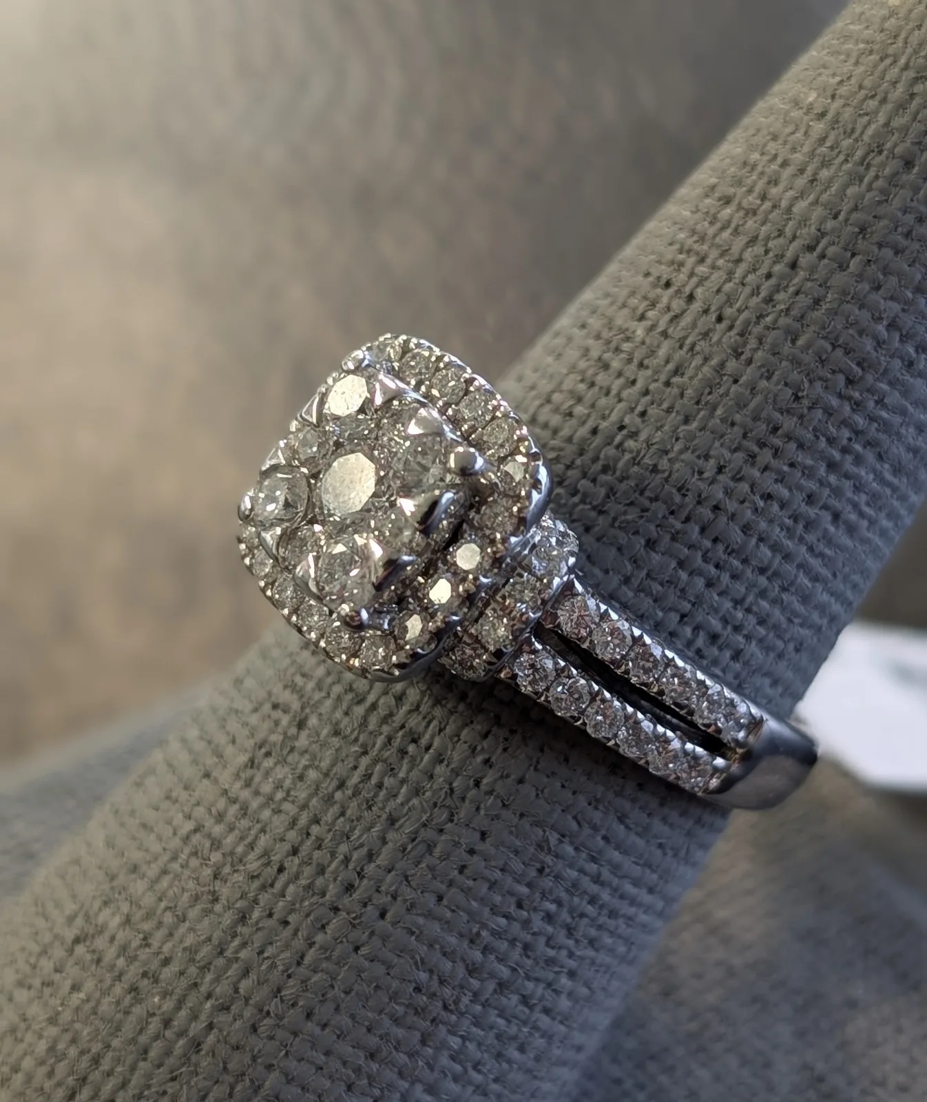 5.5gm 14k WG Gold ring, photo 2