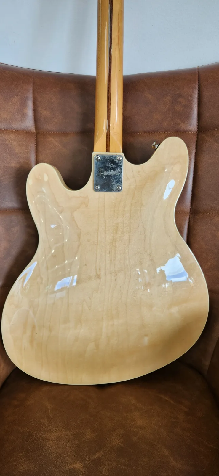 Squier Starcaster EX370 Electric Guitar, photo 4