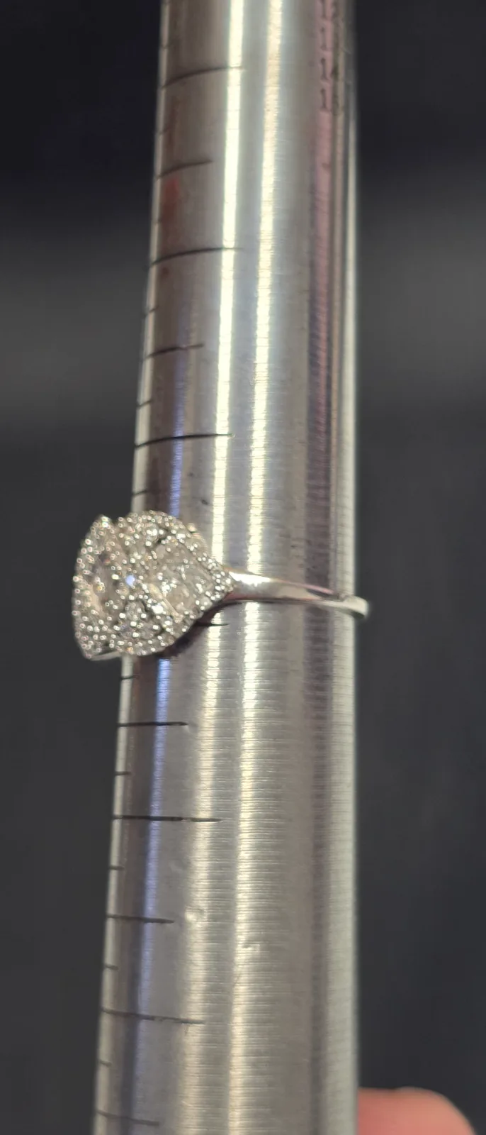 14k White Gold, Size 9 Cluster Diamonds, photo 4