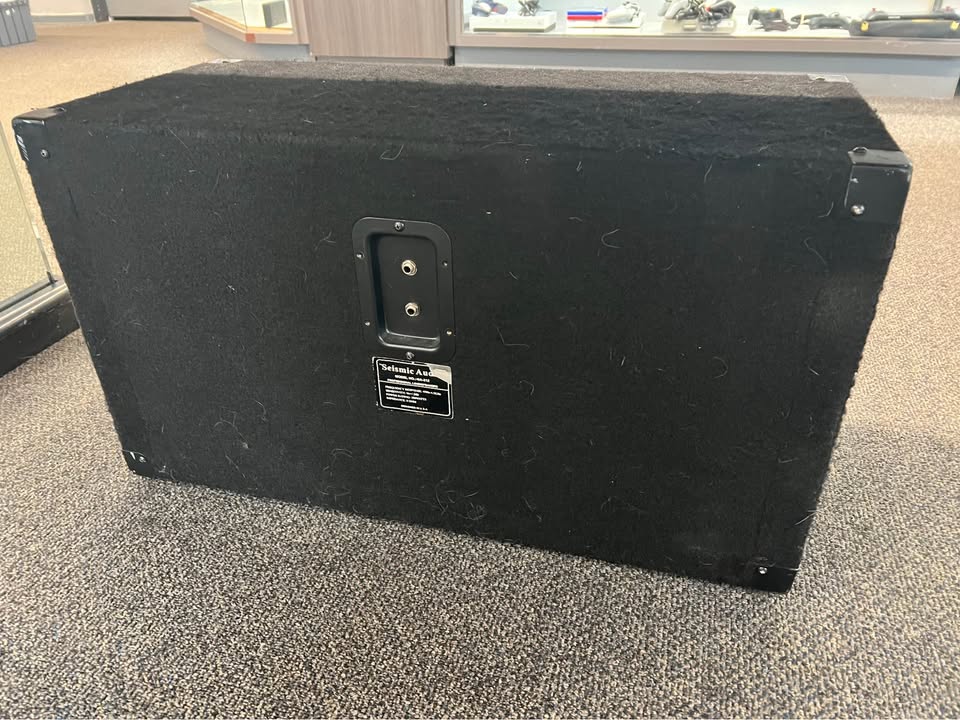 Seismic 212 guitar cab, photo 2