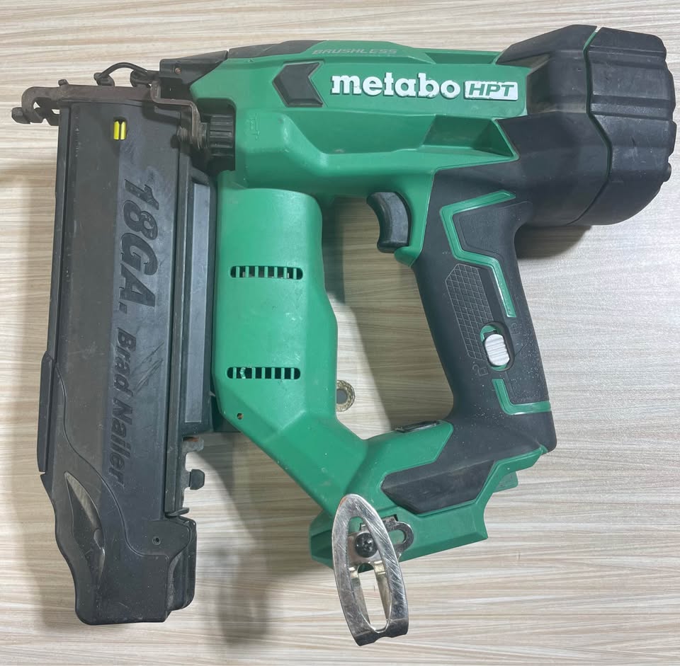 🔨 Metabo HPT NT1850DF Cordless Brad Nailer 🔋, photo 2