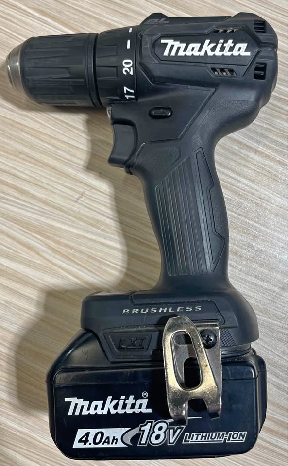 MAKITA XFD11 WITH 4.0AH 18V BATTERY, photo 1 of 7
