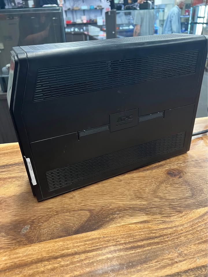 1500VA APC Back-UPS Pro power supply, photo 2