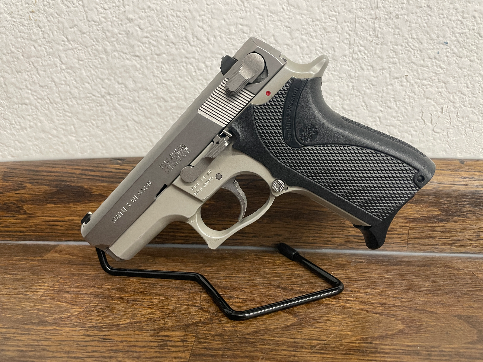 SMITH & WESSON 6906, photo 2