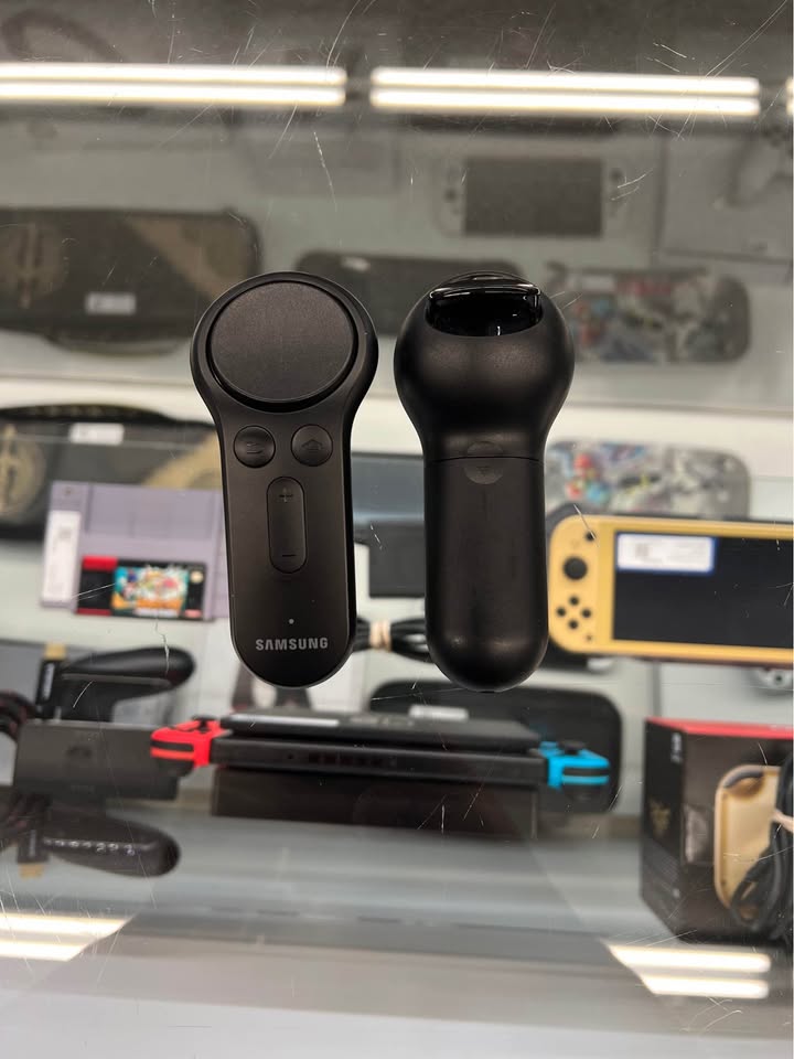 Samsung ET-YO324 VR remote controller, photo 3