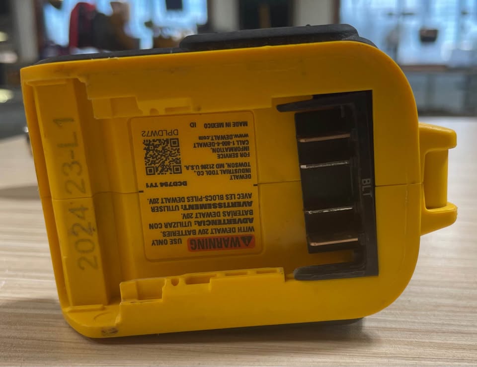 DEWALT DCD794 20V MAX DRILL COMPACT BRUSHLESS 1/2'' (TOOL ONLY), photo 5