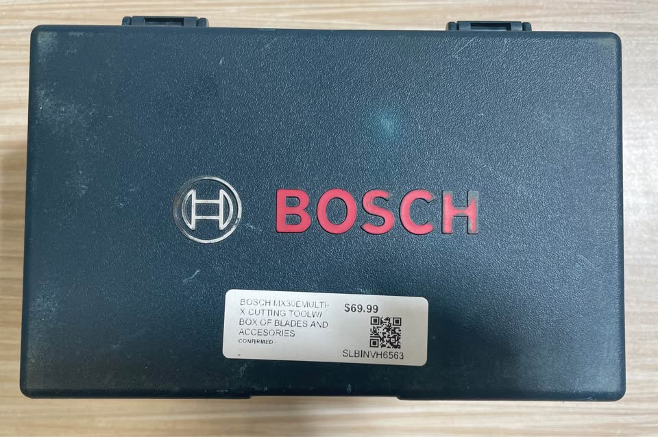 BOSCH MX30EMULTI- X CUTTING TOOL BOX OF BLADES AND ACCESORIES, photo 4