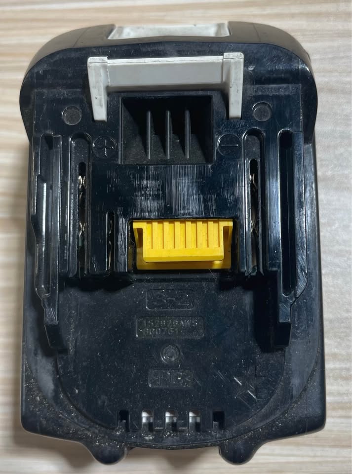 MAKITA XFD11 WITH 4.0AH 18V BATTERY, photo 4 of 7