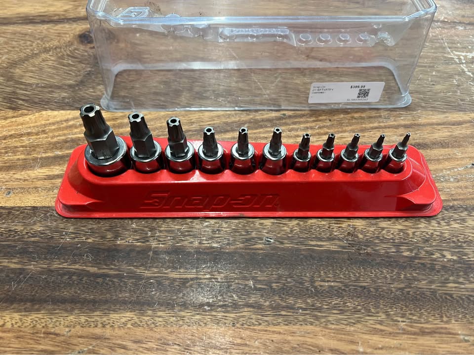 Snap-On 211EFTXRTPY 11pc torx tamper resistant socket set, photo 2