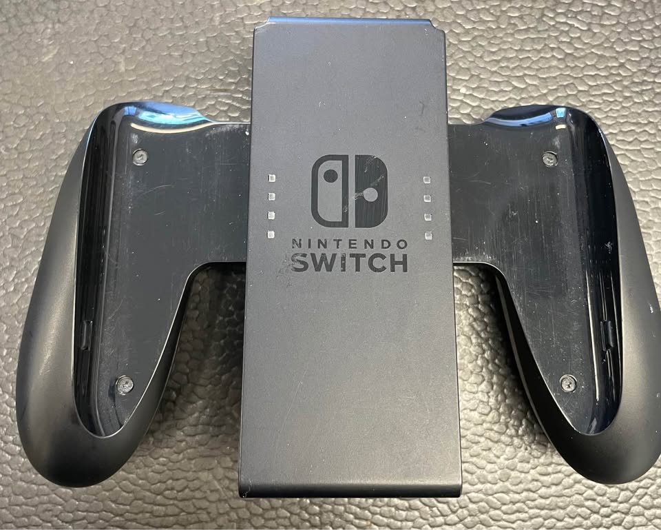 🎮 Nintendo Switch HAC-001(-01) Gaming Console, photo 8