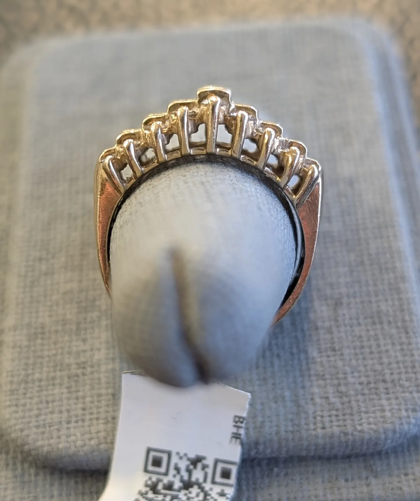 4gm 10k Gold Diamond Ring, photo 3