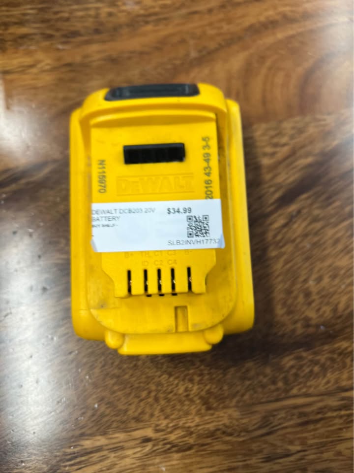 Dewalt DCB203 20V Battery, photo 3