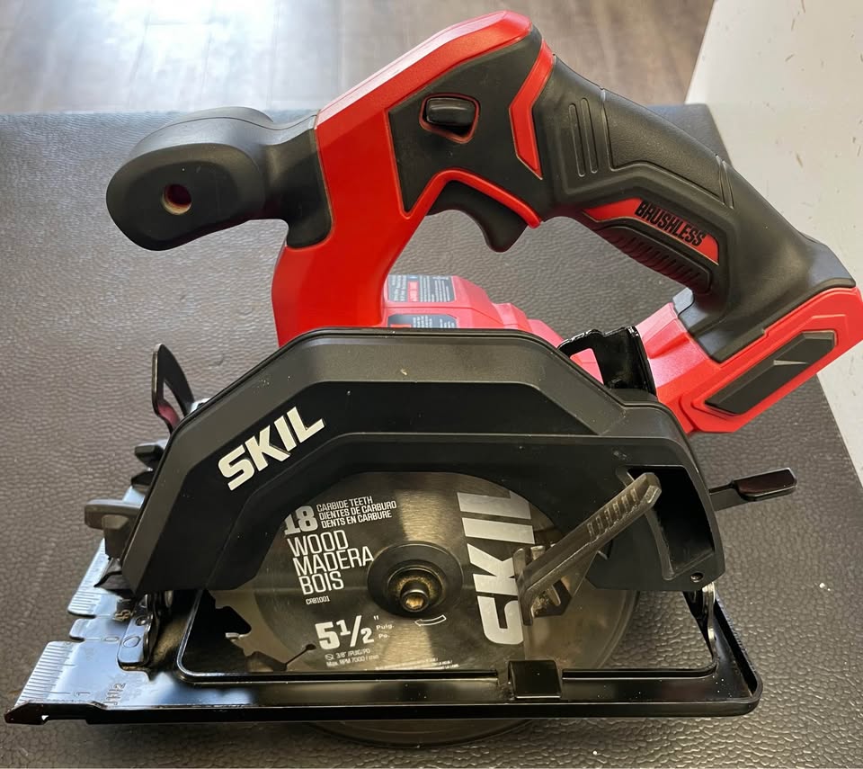 🔧 SKIL CR541801 5.5" Circular Saw w/ Battery & Charger🪚, photo 2