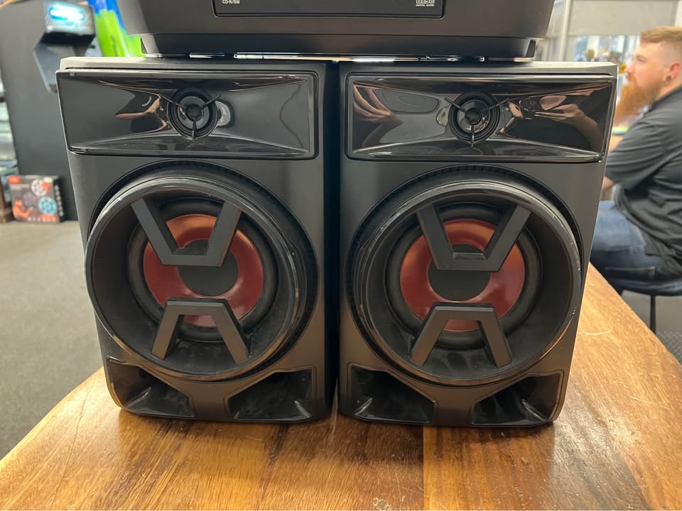 LG CKM4 Bluetooth Hi-Fi CD Player w/ Speakers, photo 3