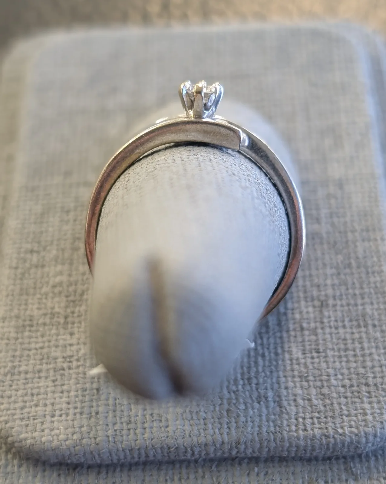2.2gm 10k White Gold Ring, photo 3
