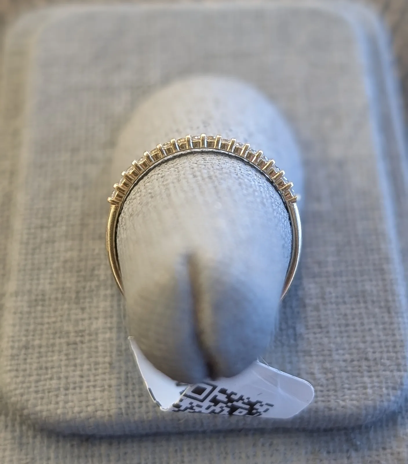 0.7gm 10k Gold ring, photo 3