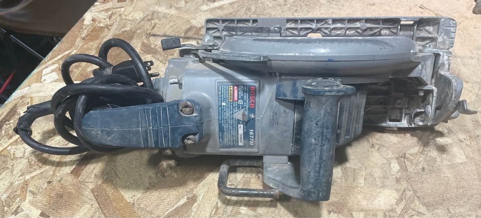 BOSCH HAND SAW 1677M, photo 2