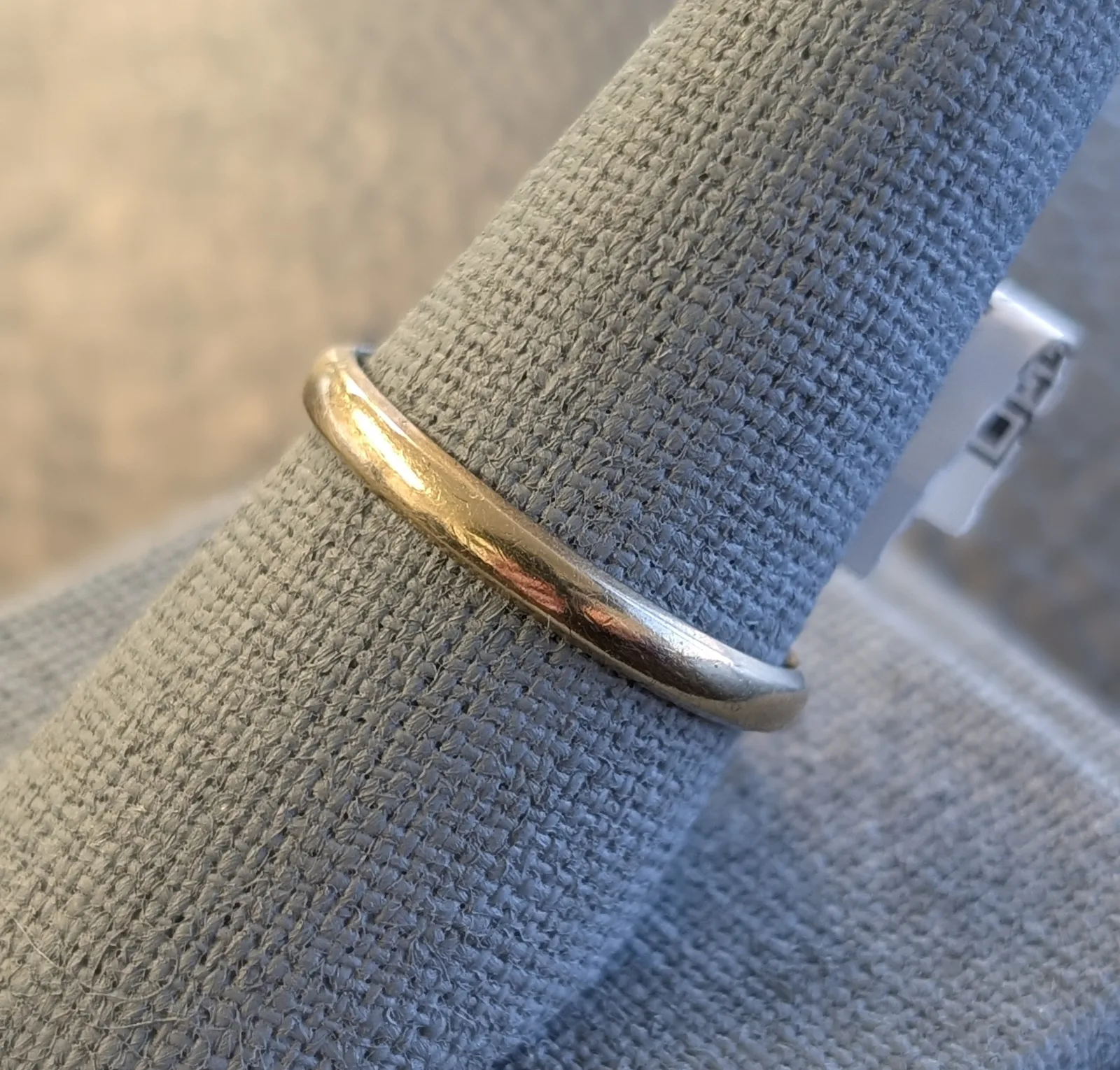 2gm 10k Gold Band, photo 2