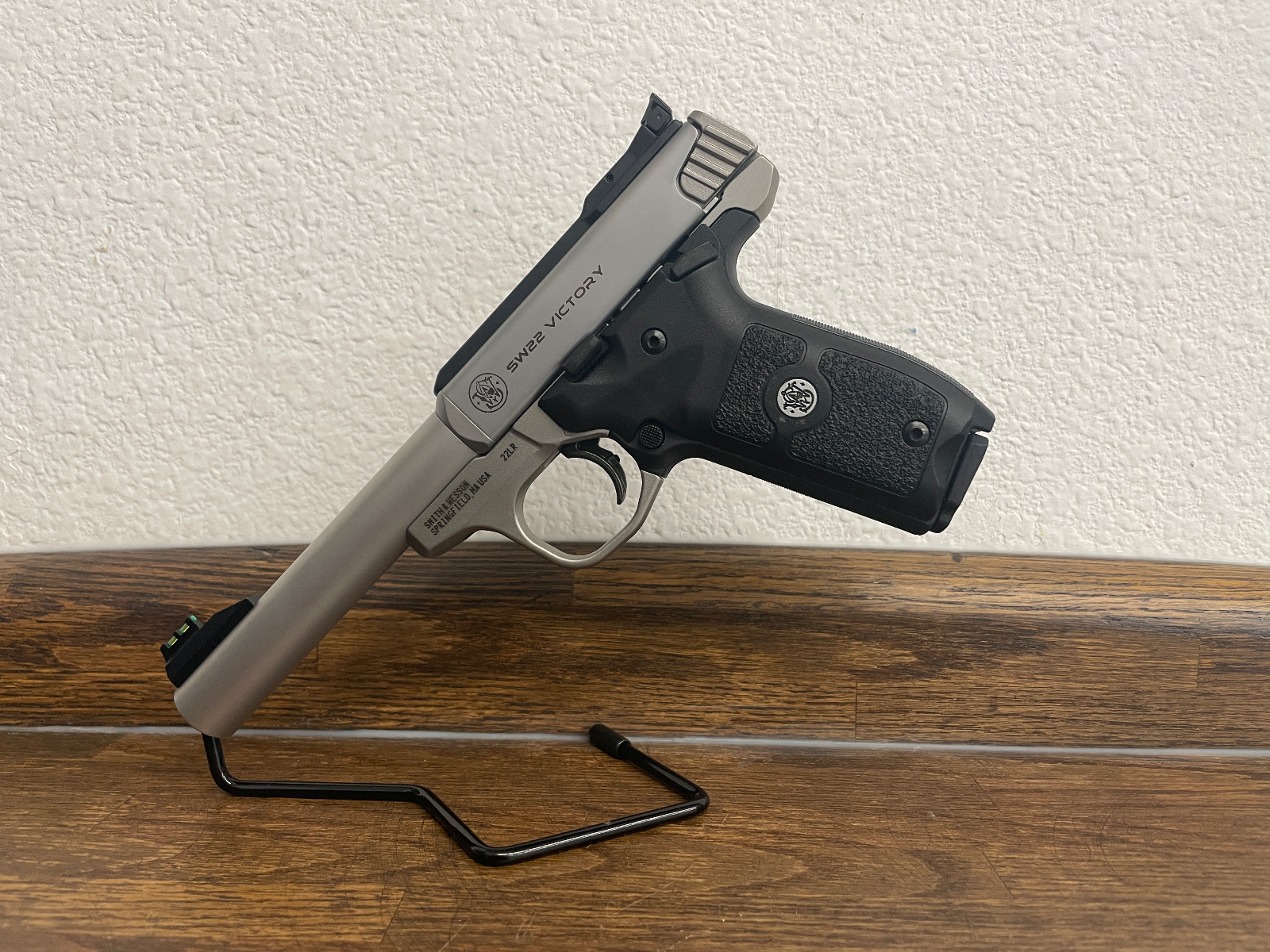 SMITH & WESSON SW22 VICTORY, photo 3