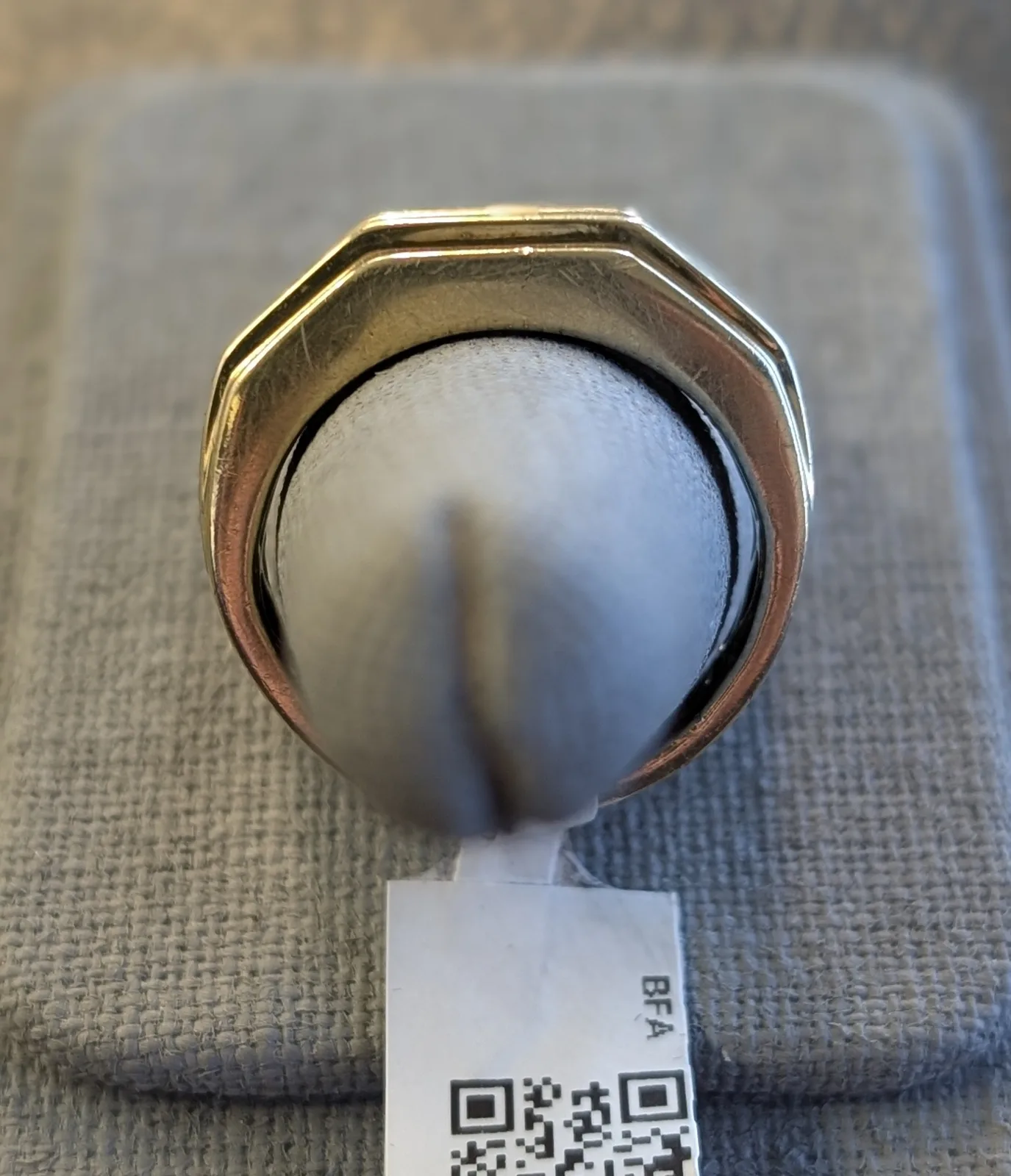 7.2gm 10K Gold Men's Ring with Diamonds, photo 3