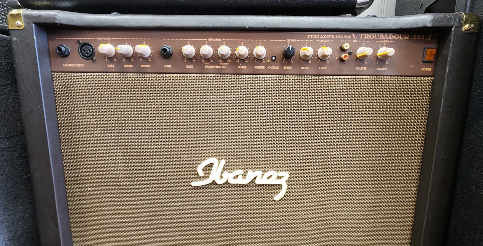 Ibanez TA225 acoustic guitar amplifier, photo 2