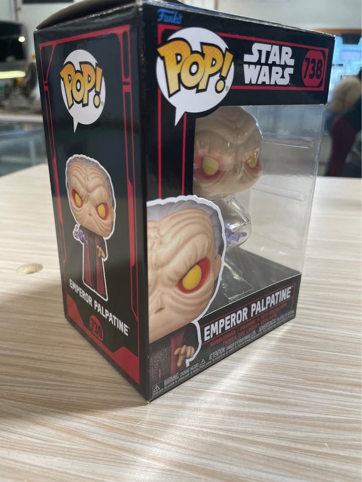 EMPEROR PALPATINE POP DOLL, photo 3