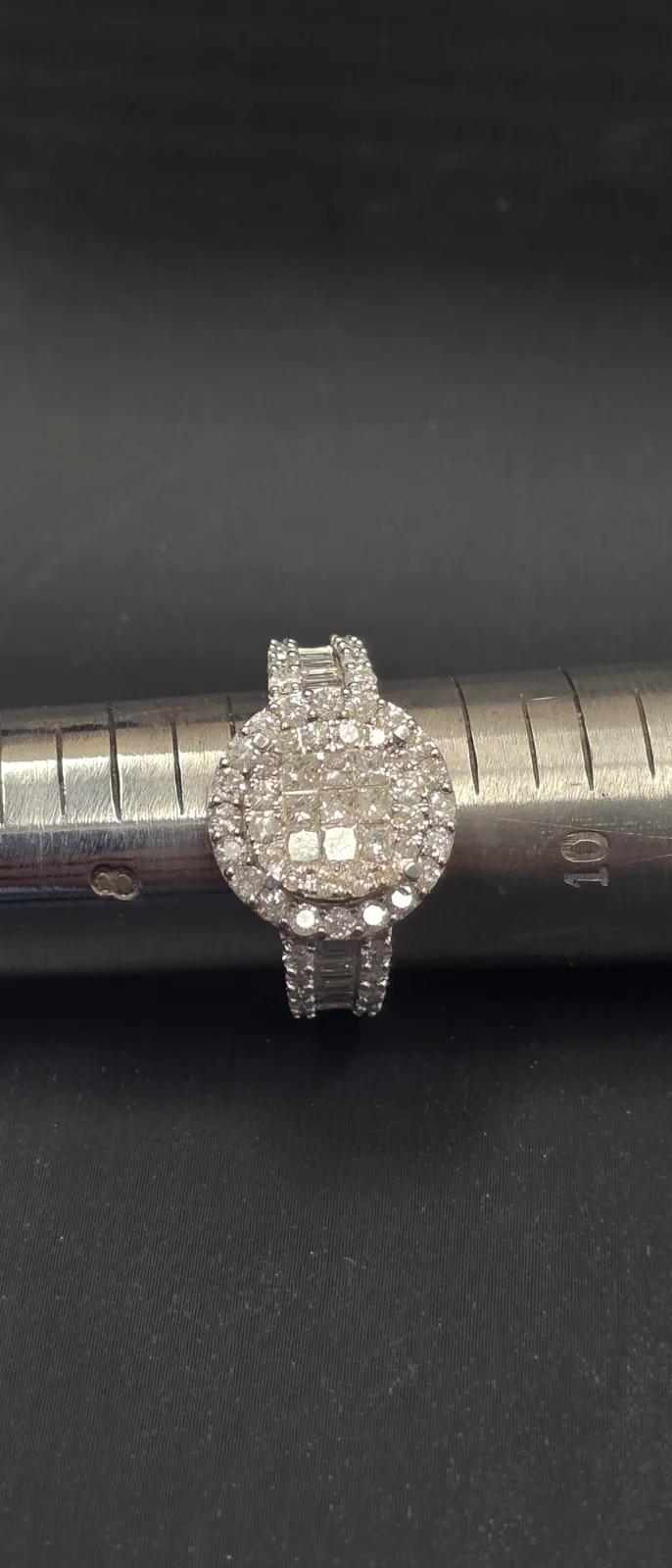 14k White Gold Diamond Ring, Ladies Sz 9, photo 2