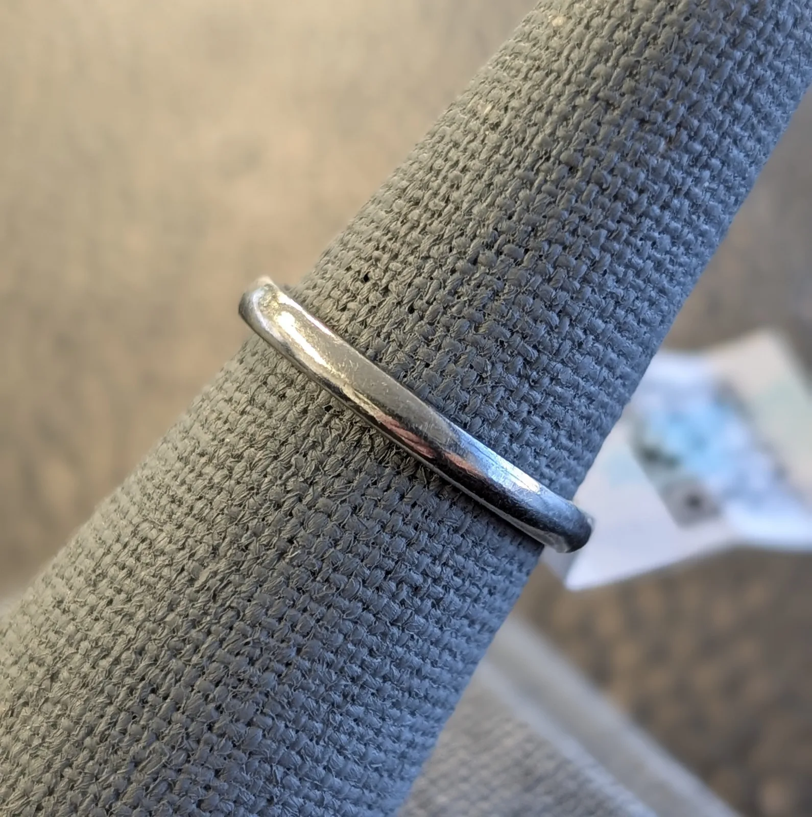 2.8gm 95% Platinum Band — original listing photo