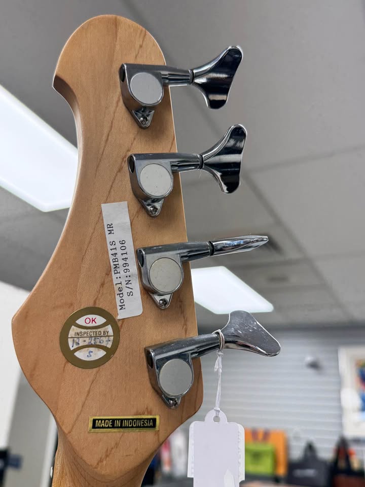 Samick SMB-41 Bass Guitar, photo 6