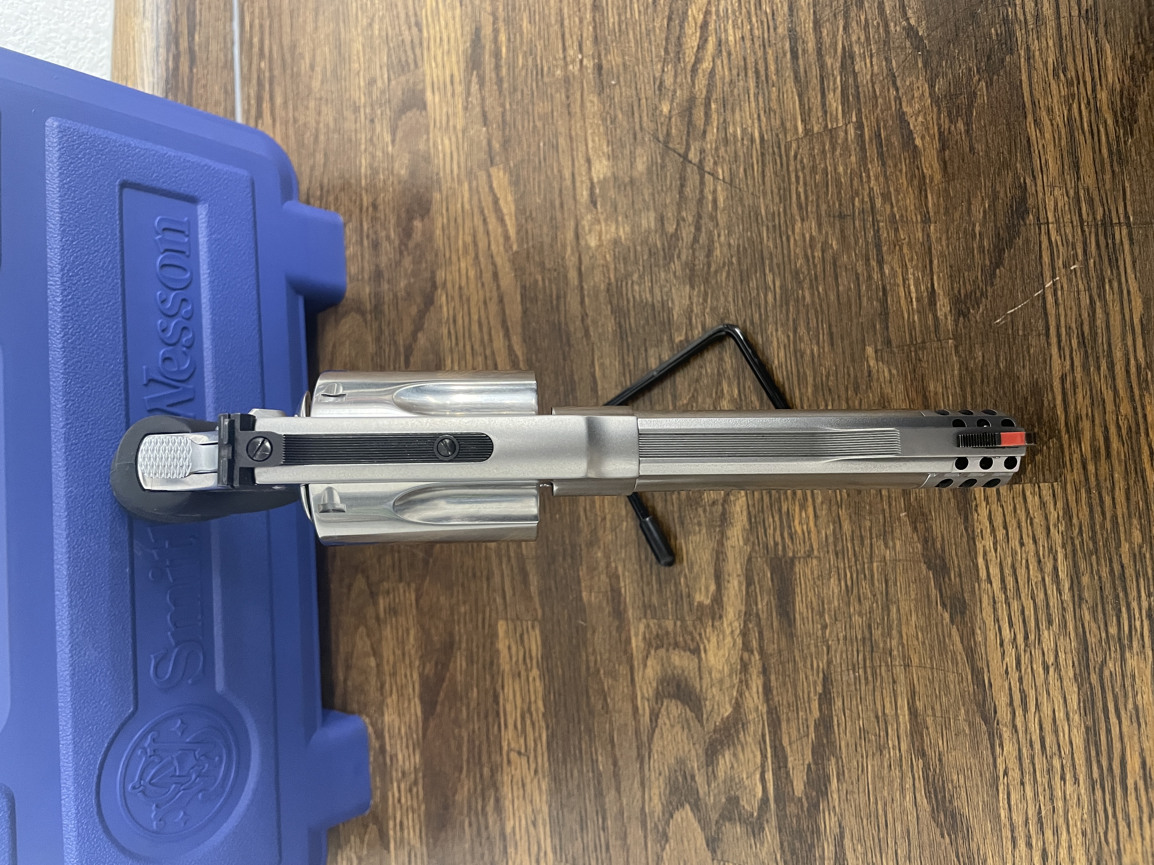 Smith & Wesson 460V, photo 4