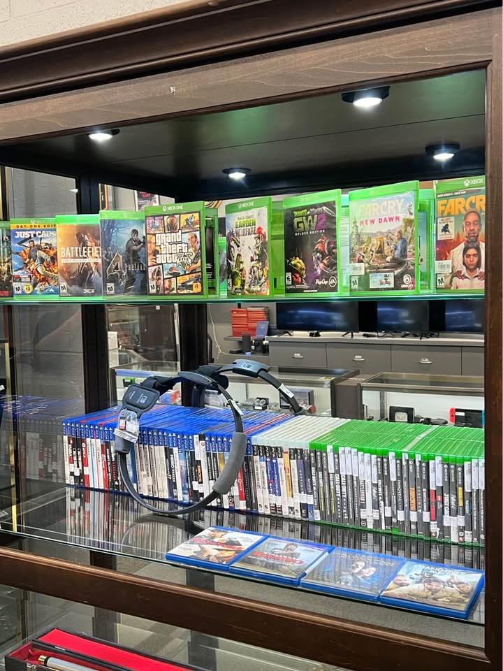 Xbox and PlayStation games, photo 2