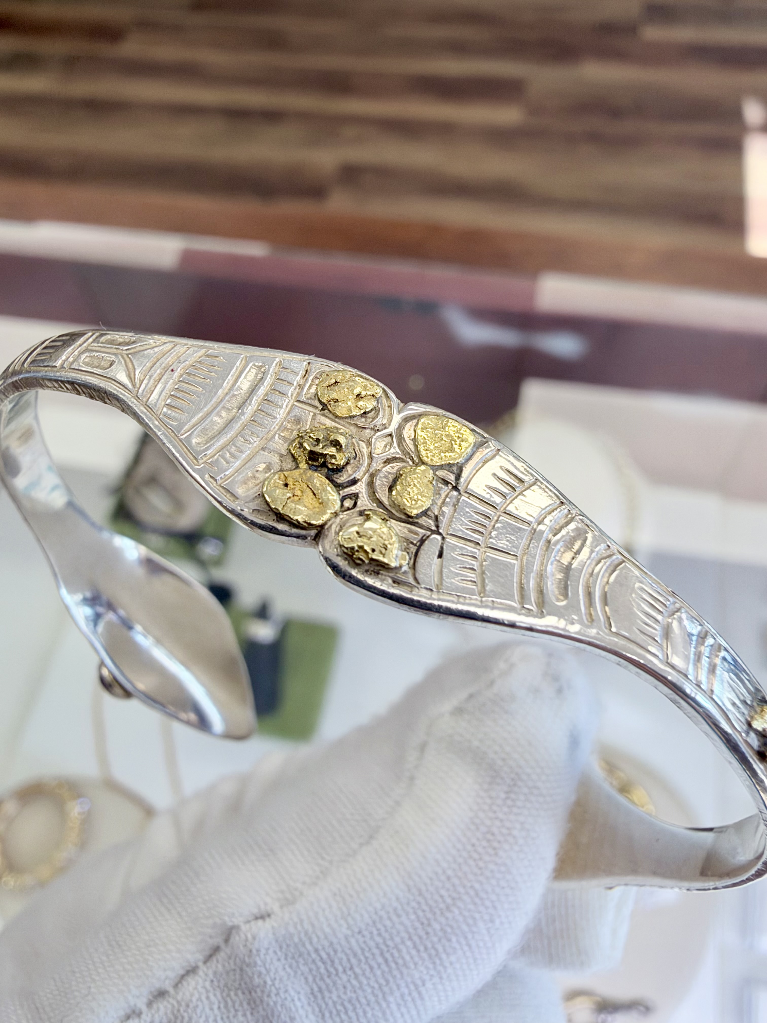 West Carth Sterling Silver & 20k Gold Nugget Cuff Bracelet, photo 4