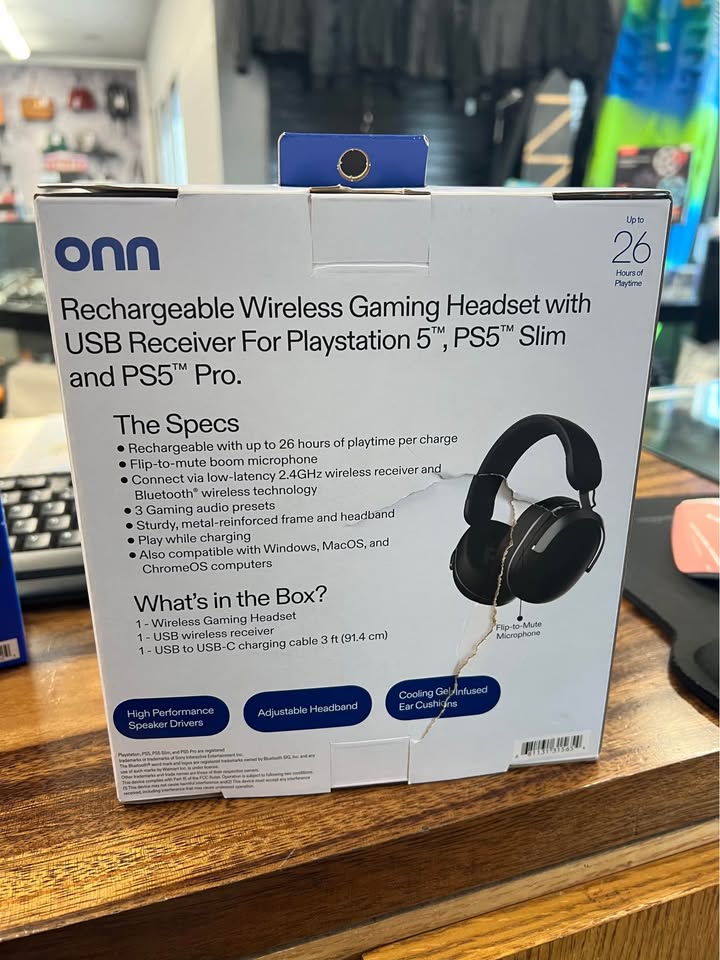 onn Wireless Gaming Headset Compatible with PlayStation 5, Bluetooth/2.4GHz, Black, photo 2