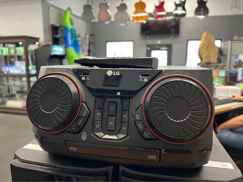 LG CKM4 Bluetooth Hi-Fi CD Player w/ Speakers, photo 2