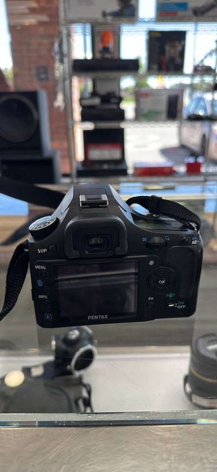 Pentax K200D DSLR camera bundle, photo 5