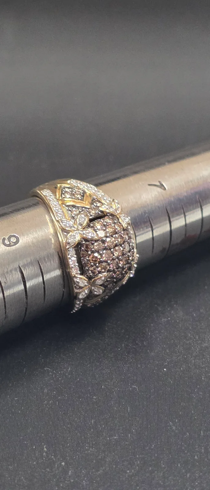 Size 8 Unique Yellow Gold Diamond Ring, photo 4