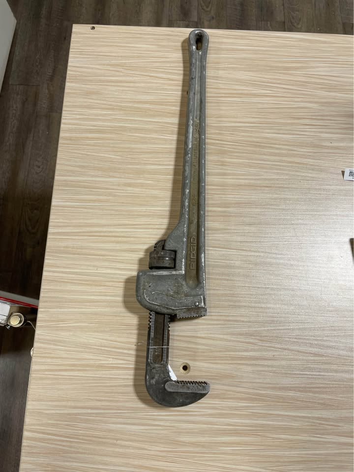 RIDGID 824 24" 600MM WRENCH, photo 2