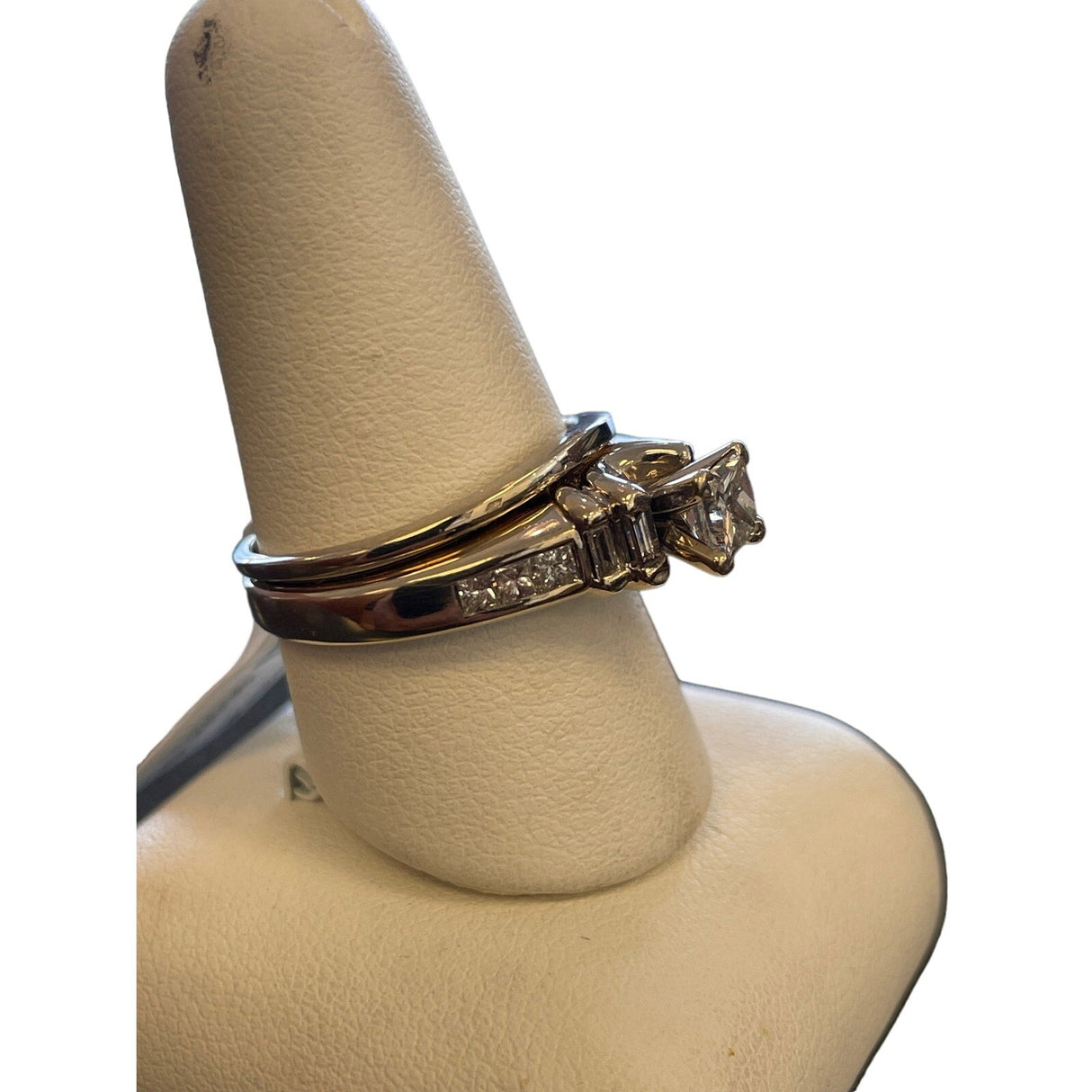 18K Ladies Diamond Ring - Idaho Pawn & Gold