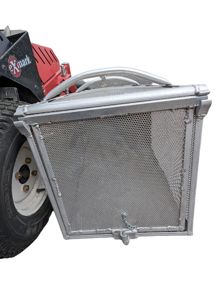 EXMARK STARIS E-SERIES 36" STAND BEHIND MOWER WITH ALUMINIUM BASKET - GASOLINE - Idaho Pawn & Gold