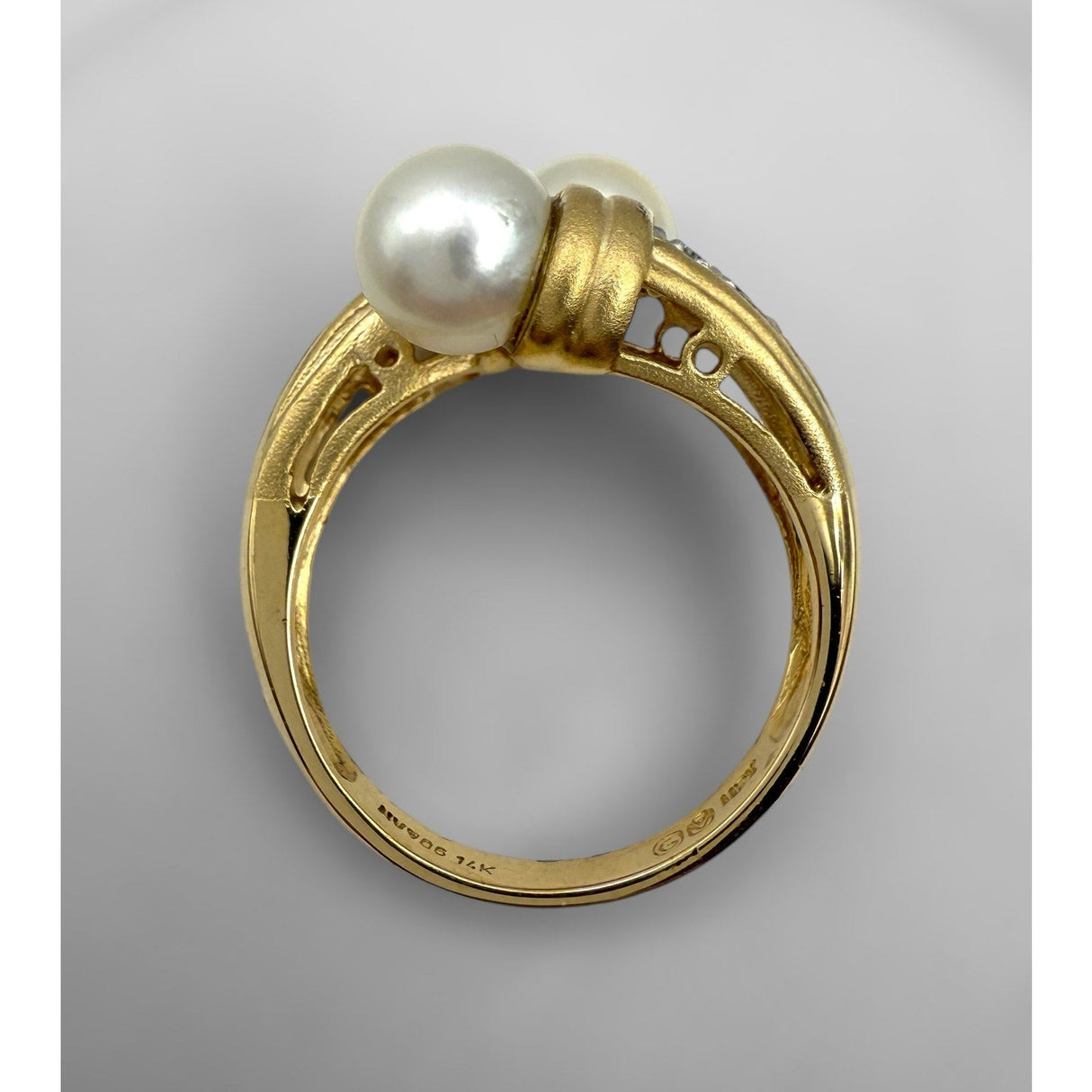 Gold Ring - 14 - pearl - Size 7.25 - Idaho Pawn & Gold