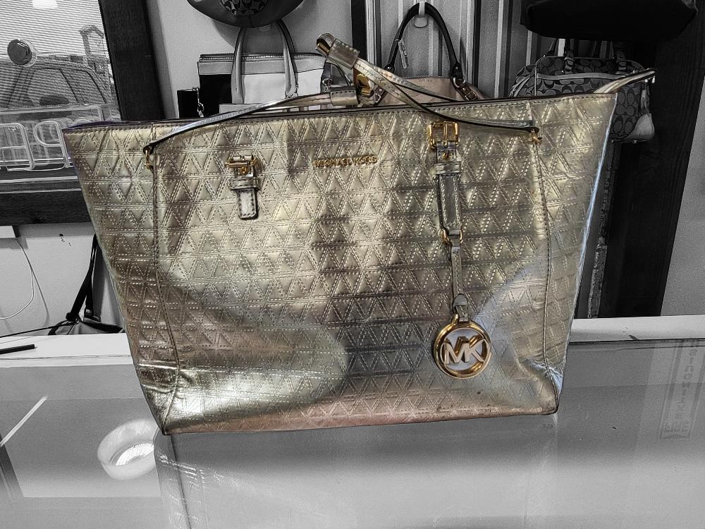 MICHAEL KORS HANDBAG AS PICTURED - Idaho Pawn & Gold