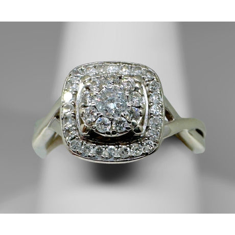 Ring 10K WG DIAMOND CLUSTER HALO 3.25G - Idaho Pawn & Gold